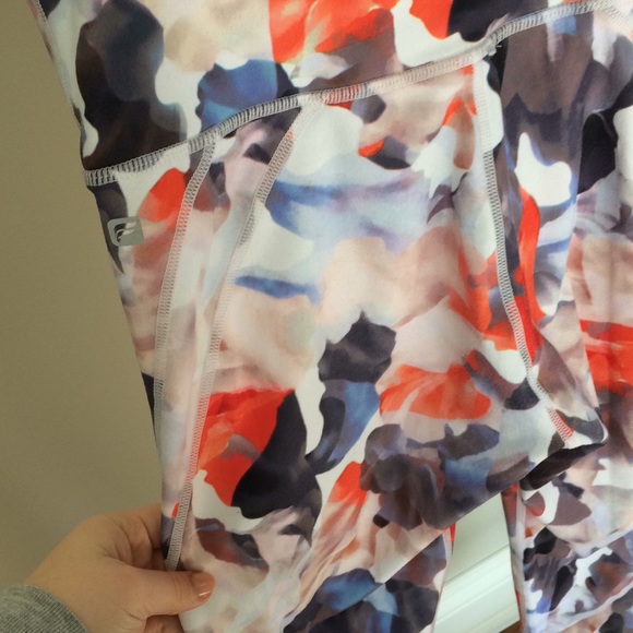 Fabletics leggings - Picture 3 of 4